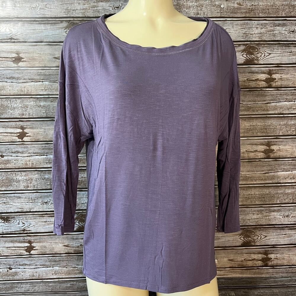 White House Black Market WHBM Dusty Purple LS Blouse MD medium